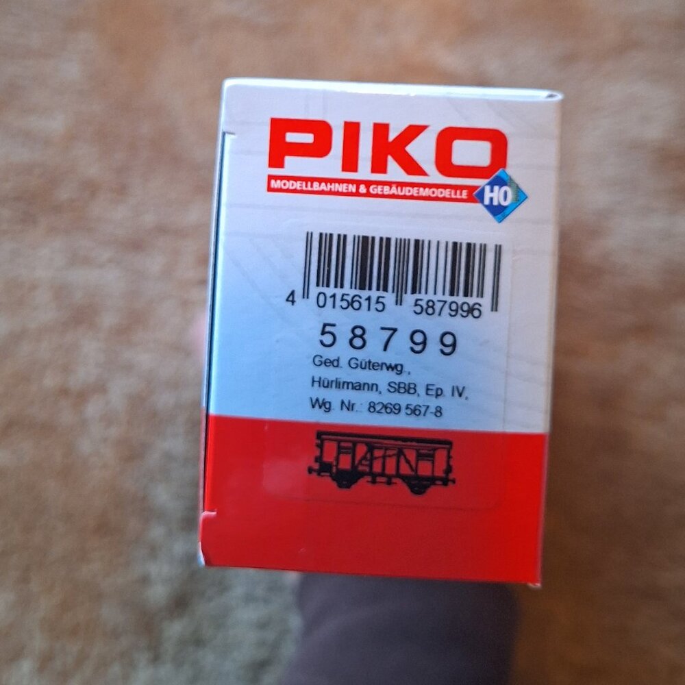 Piko Train Car HO Scale - Picture 2 of 2